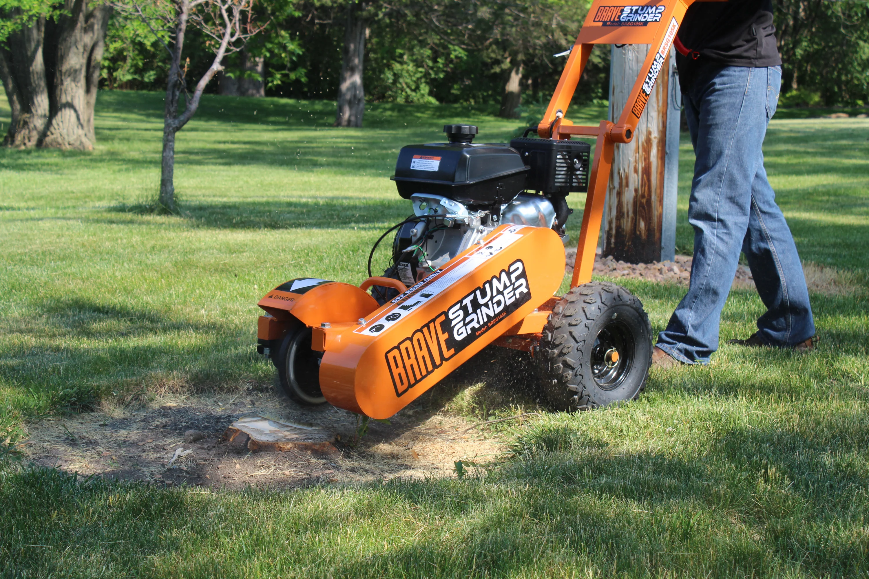 Brave Walk Behind Stump Grinder Kohler 14 HP (BRSG105K) - Image 9