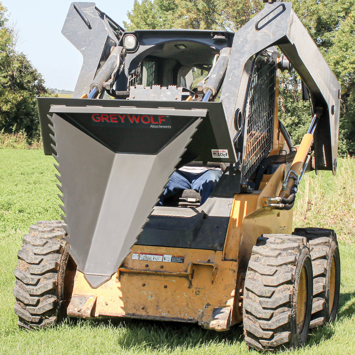 Grey Wolf™ Skid Steer Stump Bucket (1062) - Image 7