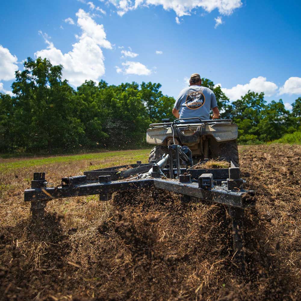 Grey Wolf™ Till-N-Claw Chisel Plow & Cultivator 43-In. Wide (GWG311026) - Image 5